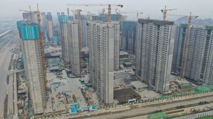 技術變革加速，山東最高裝配式住宅項目成功封頂引領房地產開發新趨勢